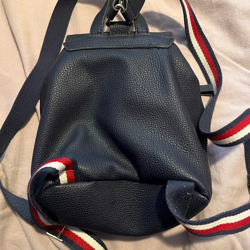 Small Tommy Hilfiger Backpack - image 2
